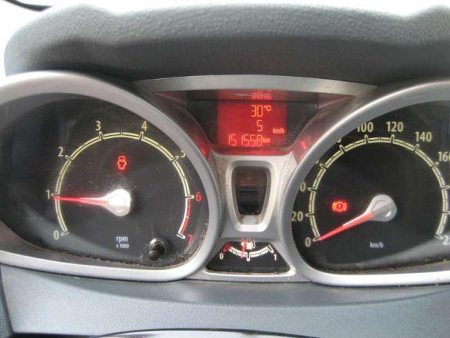 FORD Fiesta 1.2 82 CV 5 PORTE TITANIUM