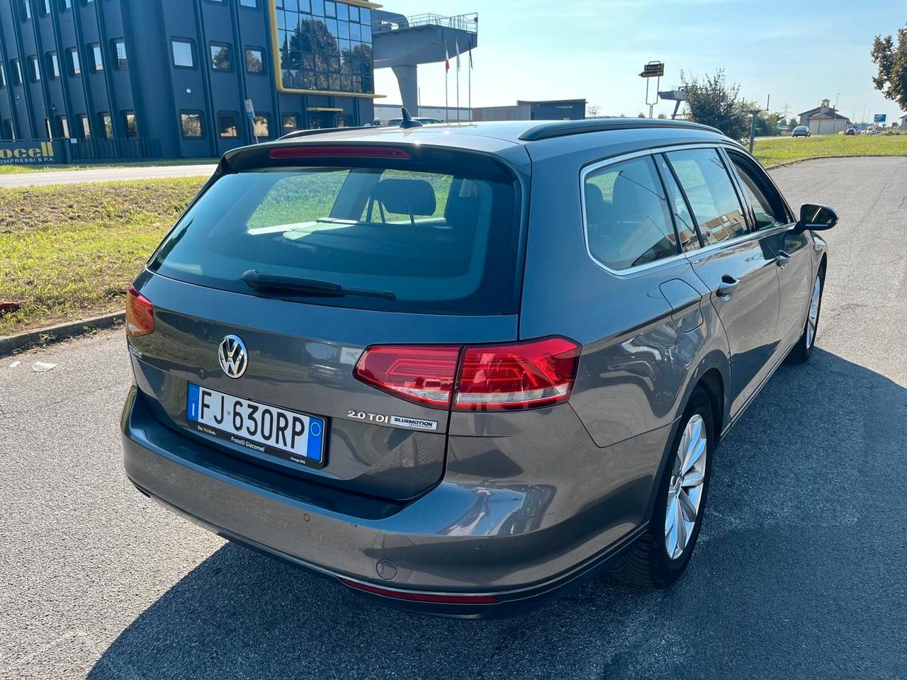 Volkswagen Passat Variant 2.0 TDI DSG Comfortline BlueMotion Technology
