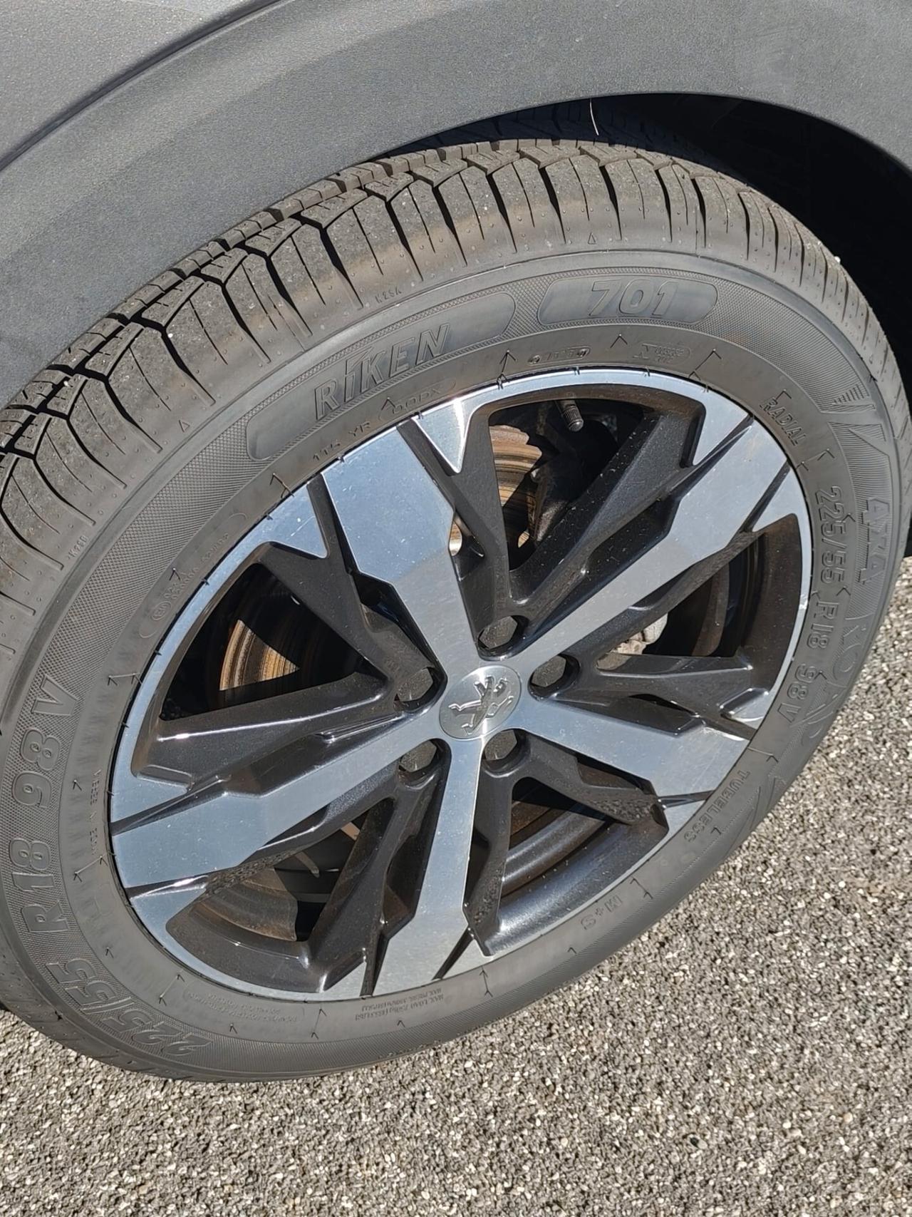 Peugeot 3008 PureTech Turbo 130 S&S EAT8 GT