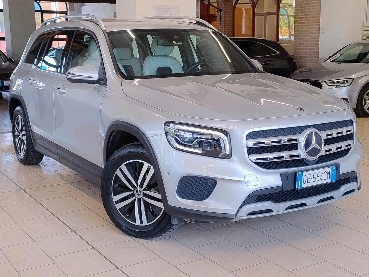 MERCEDES GLB 200 Auto SPORT PLUS MULTIBEAM MEMORY WIDE