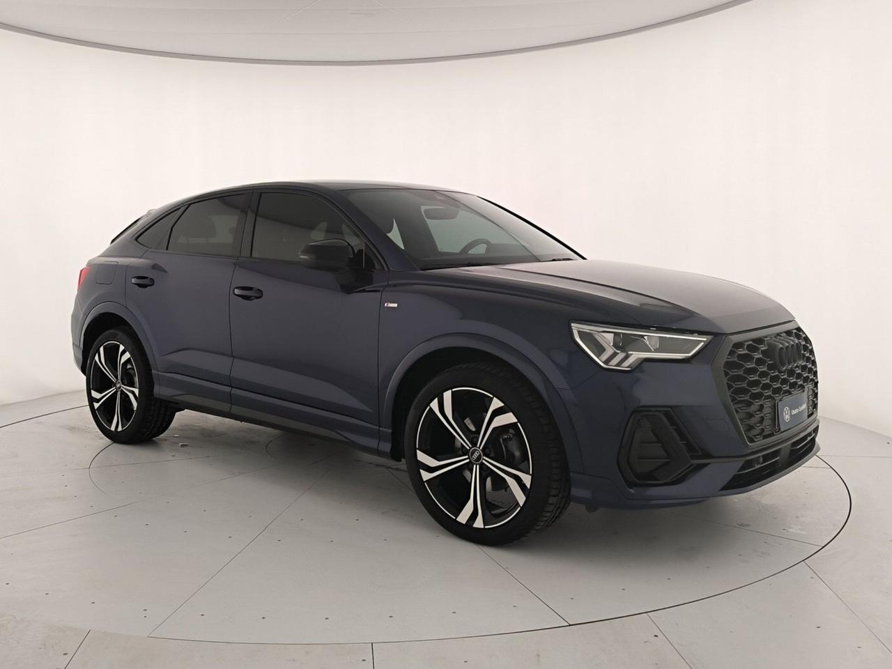 Audi Q3 sportback 35 2.0 tdi s line edition s-tronic