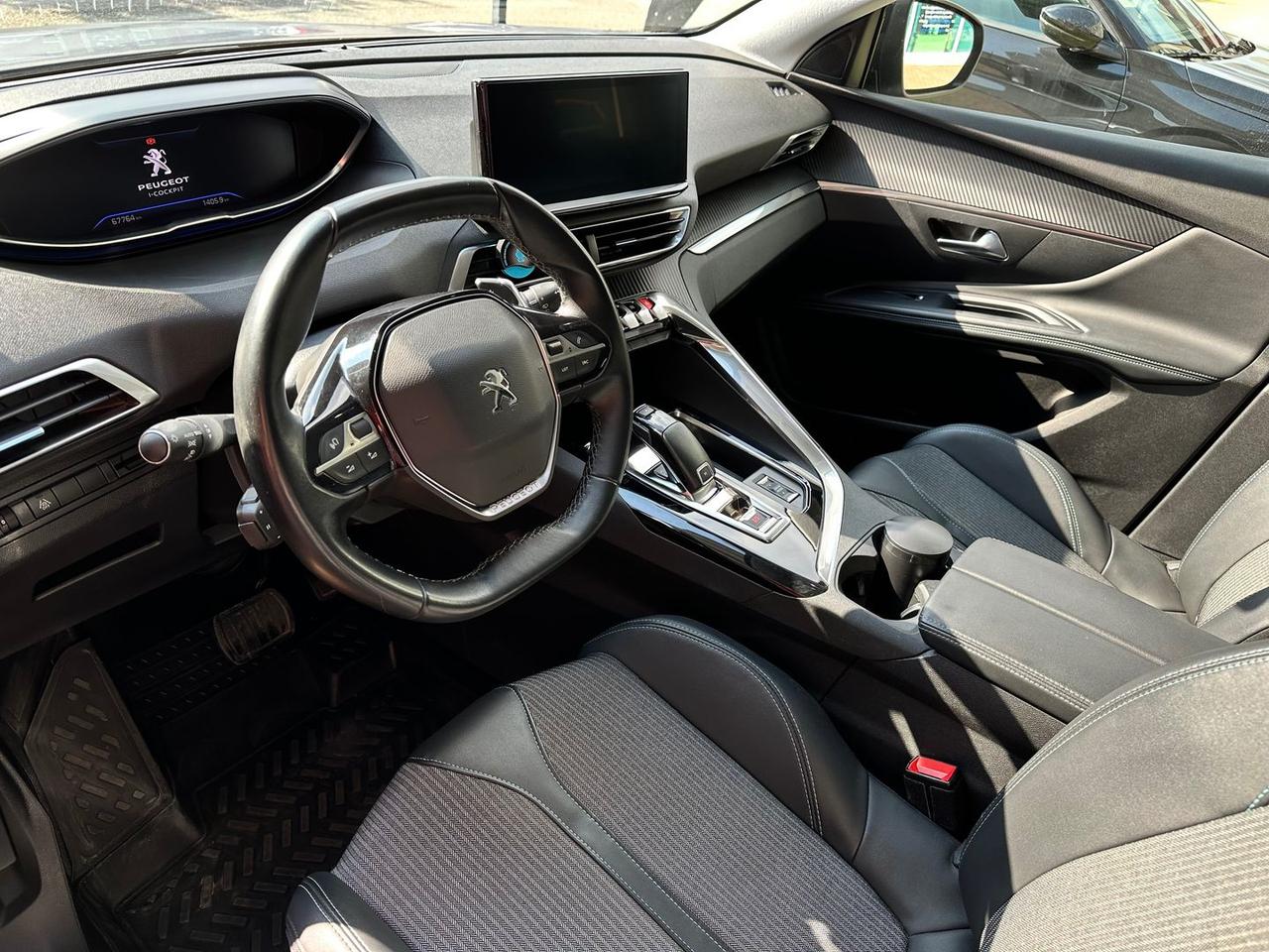 Peugeot 3008 Allure Pack 1.5 Blue HDI 130 #6917