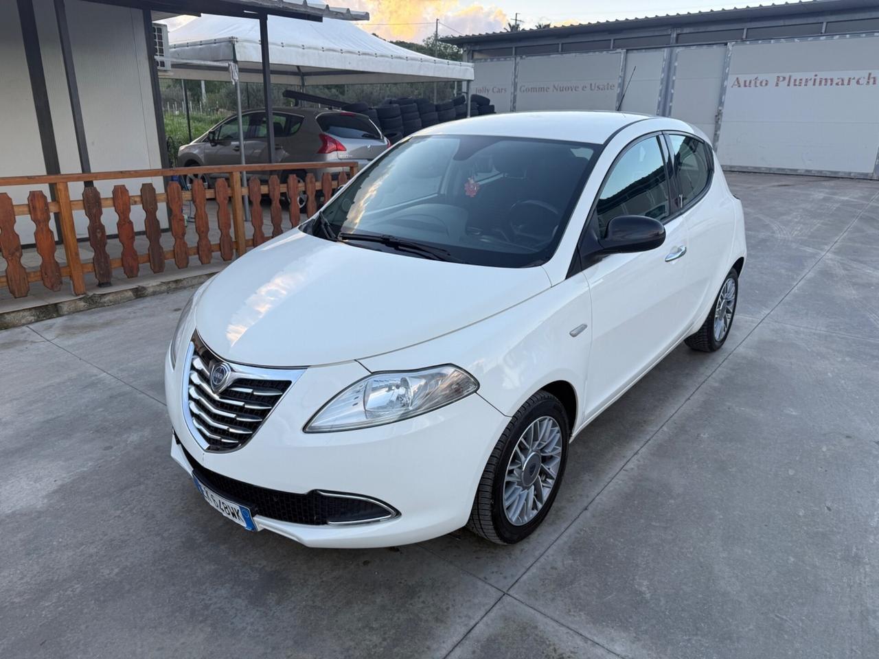 Lancia Ypsilon 1.3 MJT 16V 95 CV 5 porte S&S Gold