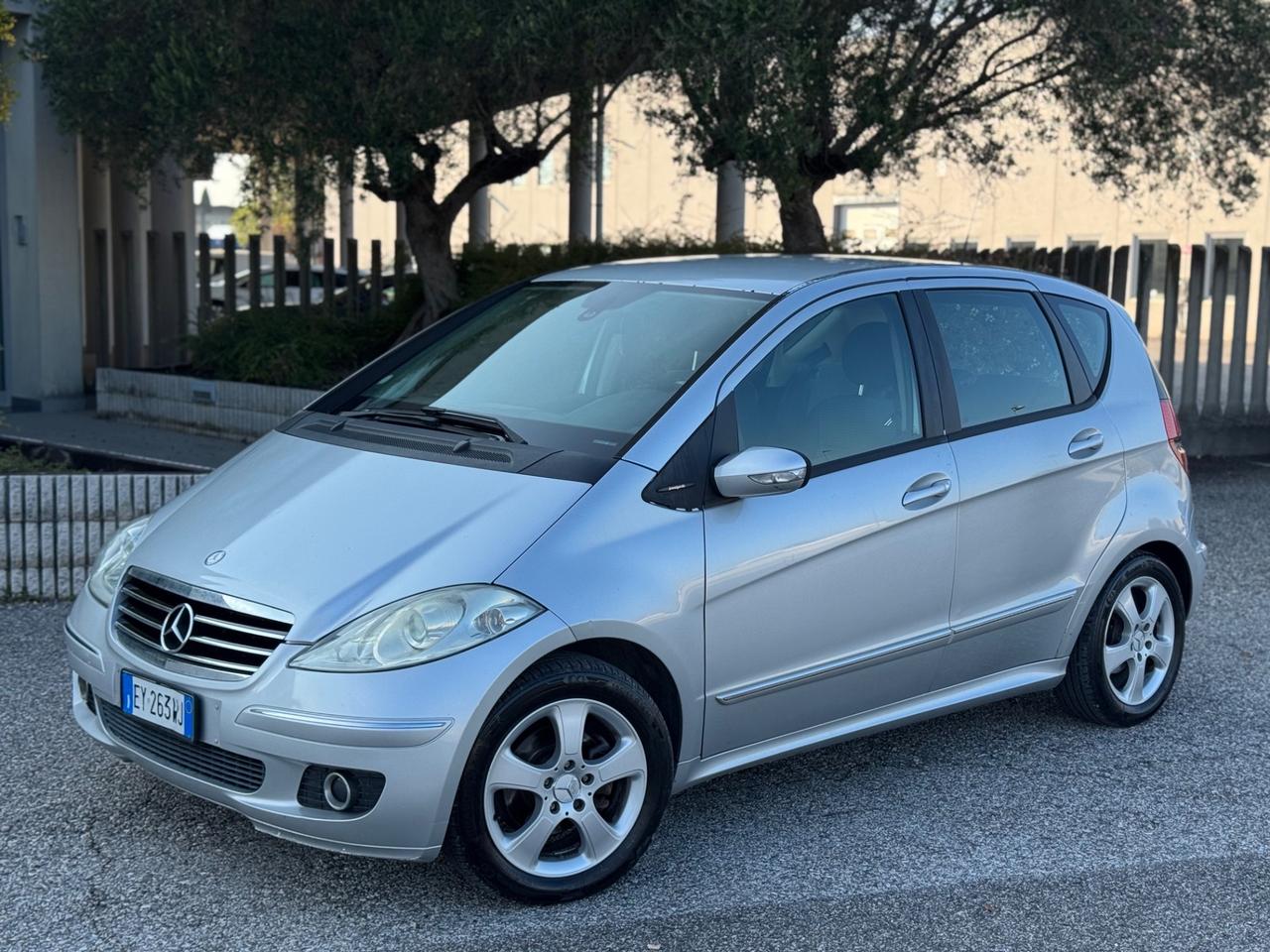 Mercedes A 150 Avantgarde gpl gancio traino