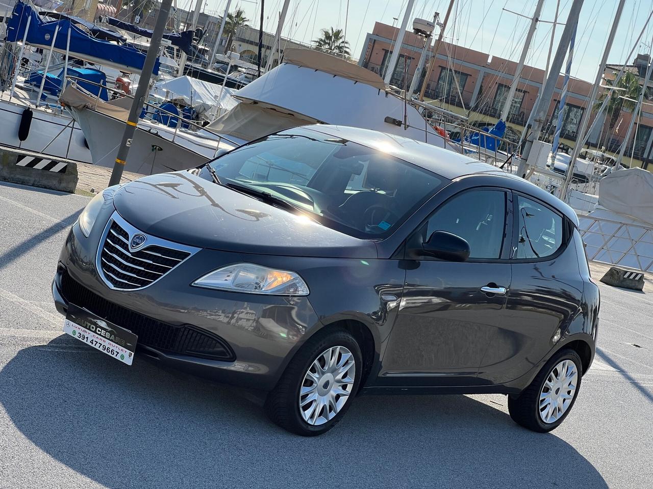 Lancia Ypsilon 1.2 69 CV**NEOPATENTATI**GARANIA 12 MESI