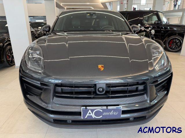 PORSCHE Macan 2.0