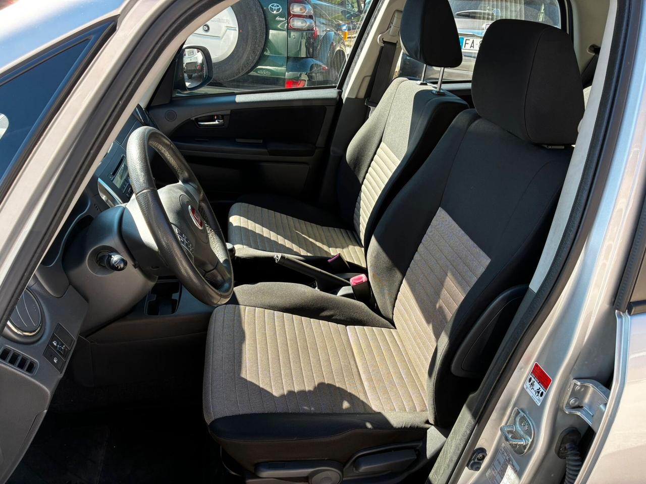 FIAT SEDICI 4x4 2.0MJT 135CV EURO5 6M - NEOPATENTATI