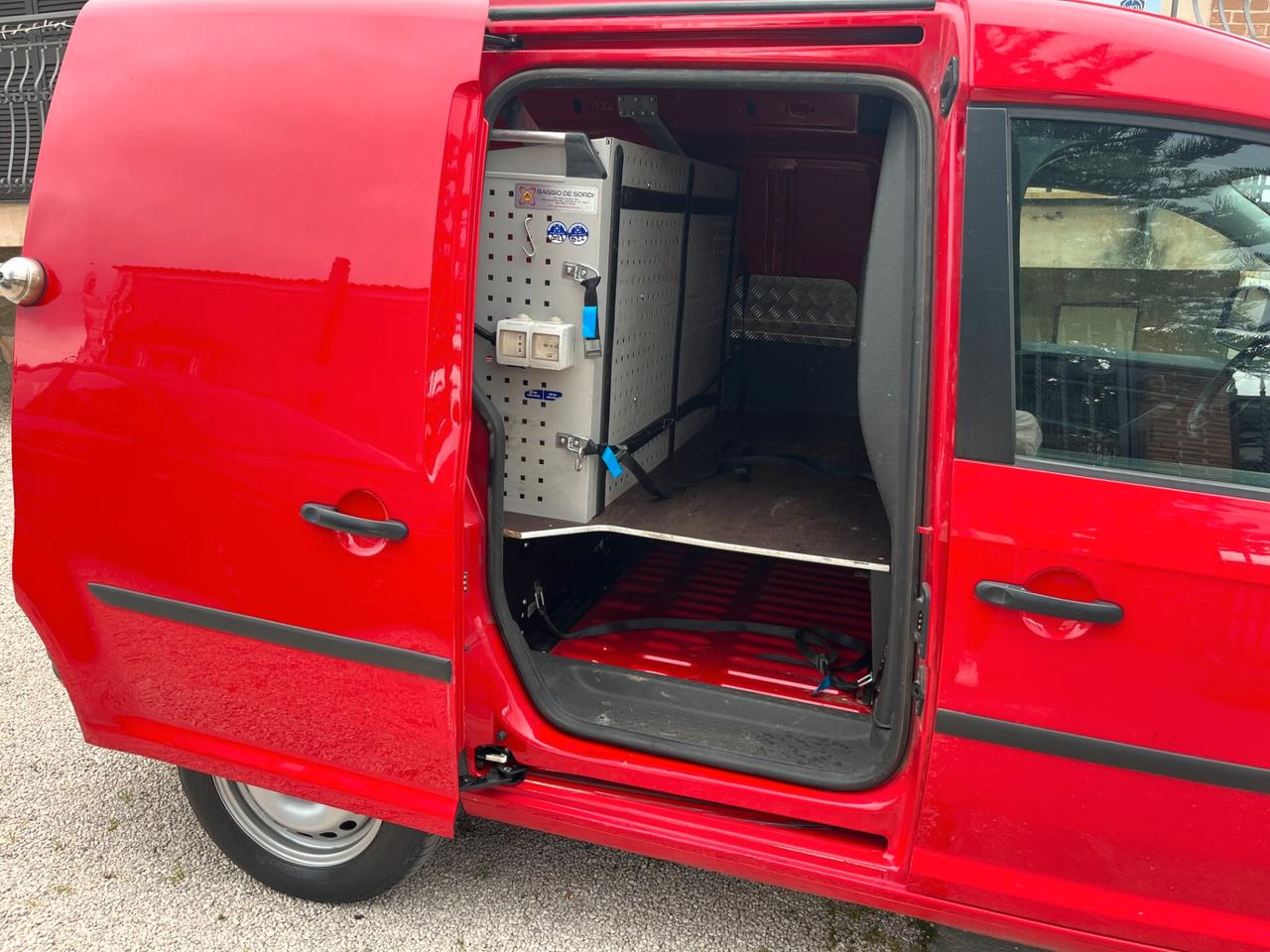 Volkswagen Caddy 2.0 4MOTION 110cv 2015 (4x4)