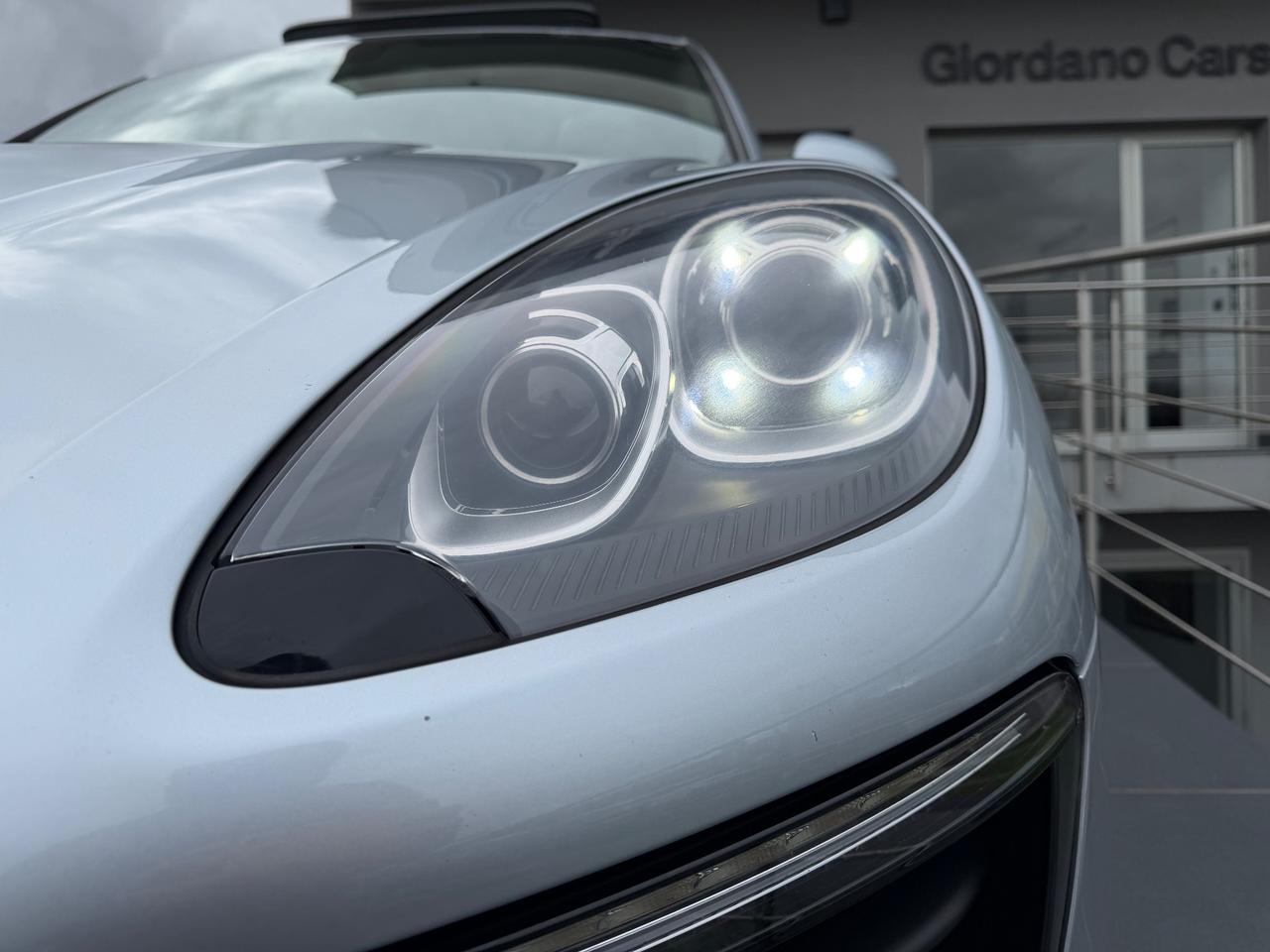 Porsche Macan 3.0 S Diesel 250cv in garanzia