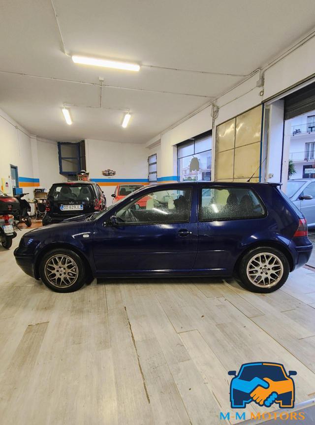 VOLKSWAGEN Golf 1.8 turbo 20V cat 3p. GTI