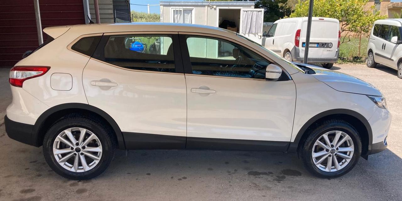 Nissan Qashqai 1.5 dCi Acenta