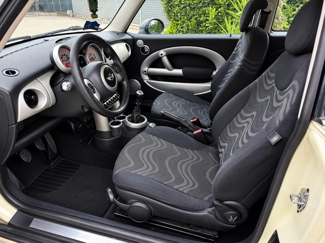 Mini Cooper 1.4 Diesel 75CV NEOPATENTATI