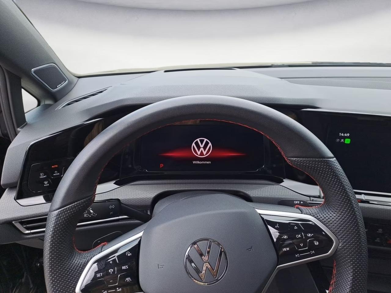 Volkswagen Golf GTI 2.0 TSI DSG PANO/DCC/MATRIX