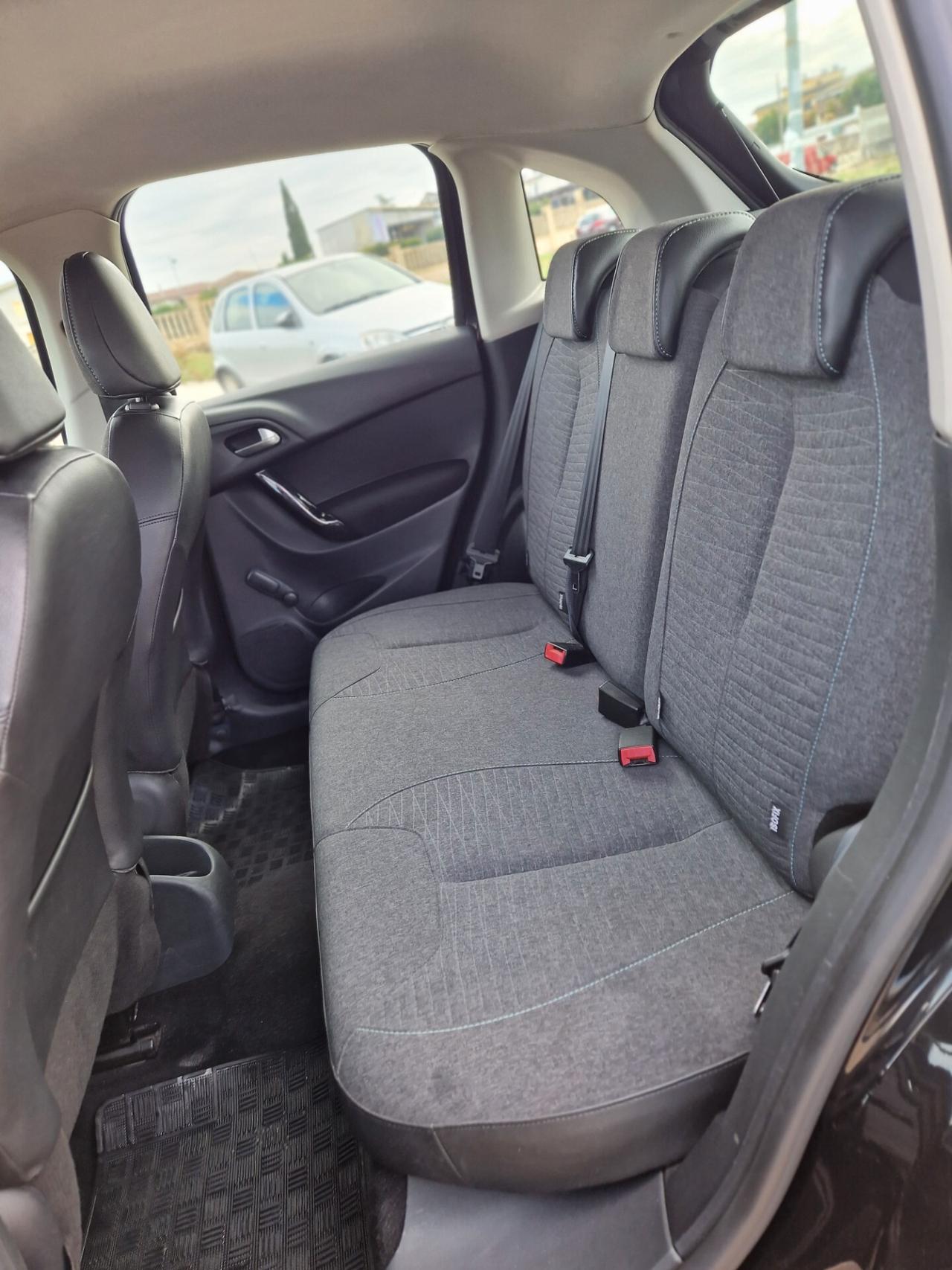 Citroen C3 PureTech 82 Live Edition