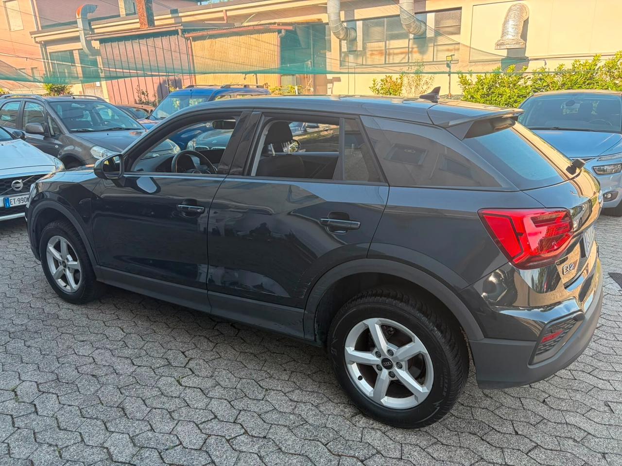 Audi Q2 35 TDI quattro S tronic Business*CLIMA*CERCHI