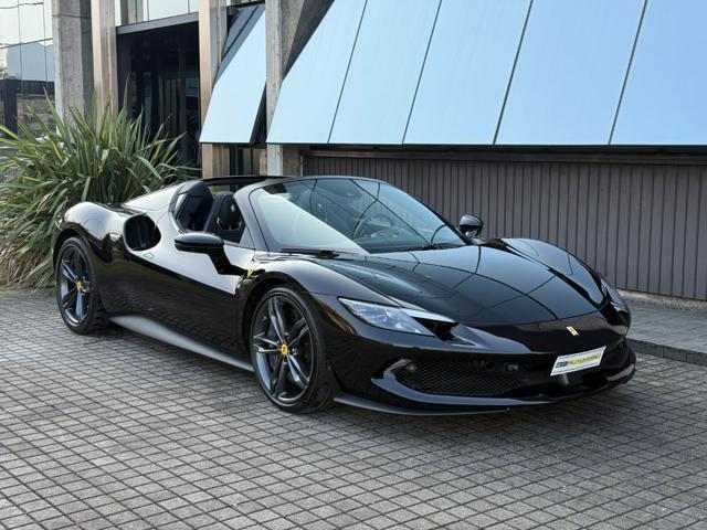 FERRARI 296 GTS * LIFT * PPF * DISPLAY * LED * CARPLAY * HUD *