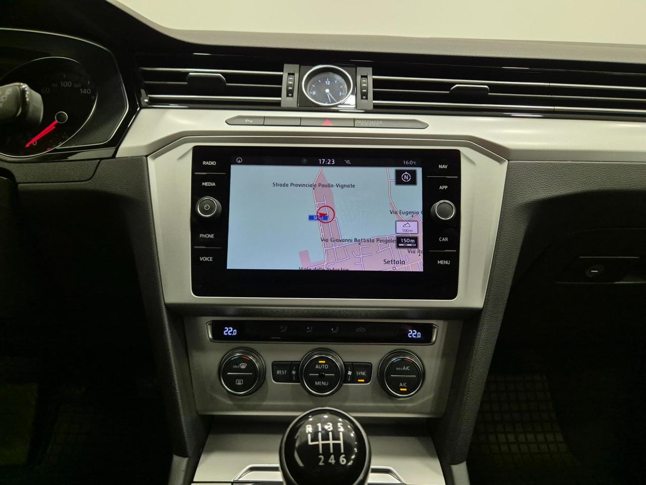 Volkswagen Passat Variant 1.6 TDI Trendline 120cv - Sens. Park. - Bluetooth