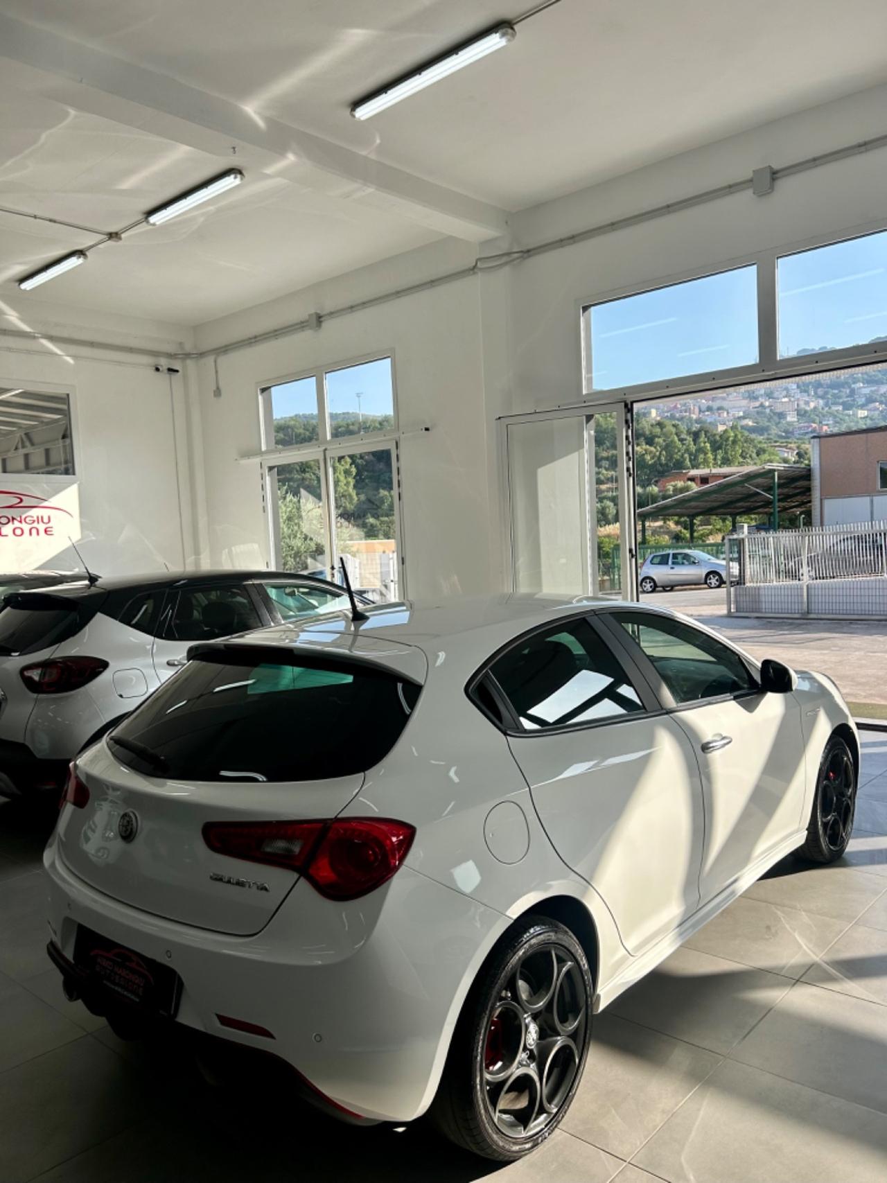 Alfa Romeo Giulietta 1.6 120 Super FINANZIABILE