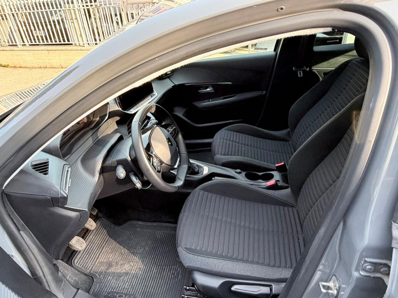Peugeot 208 PureTech 100 Stop&Start 5 porte Allure