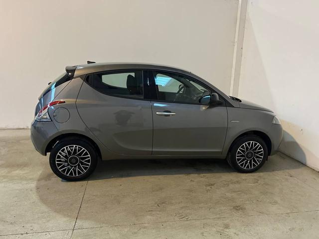 LANCIA Ypsilon 1.0 FireFly 5 porte S&S Hybrid Platino