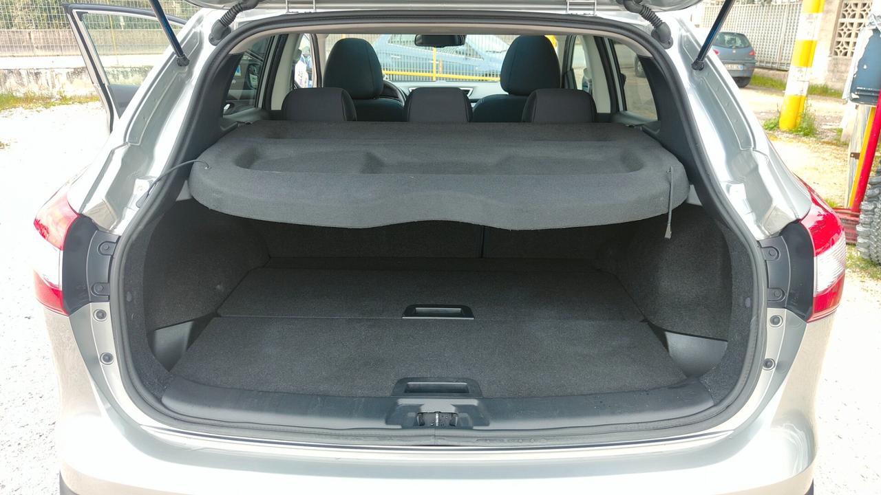 Nissan Qashqai 1.5 dCi Tekna