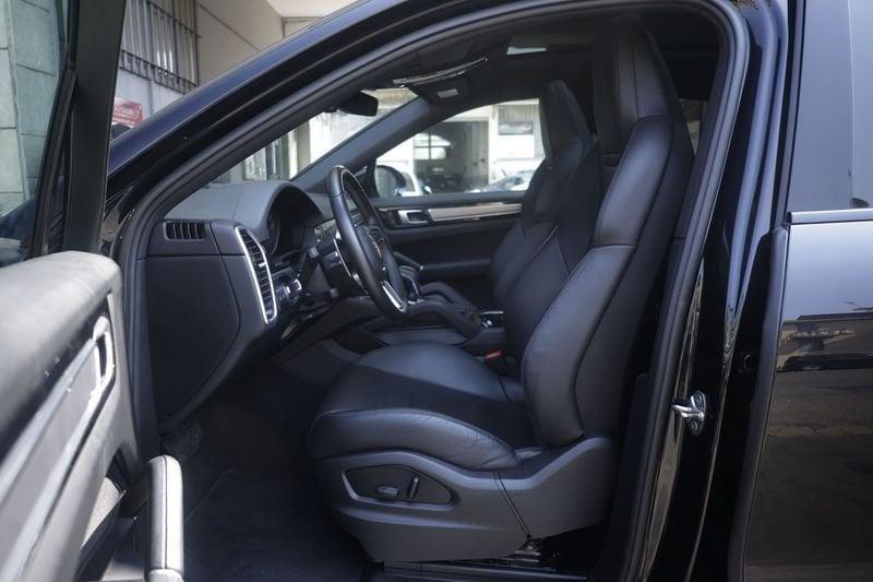 Porsche Cayenne Coupè 3.0 V6 Platinum Edition Unicoproprietario