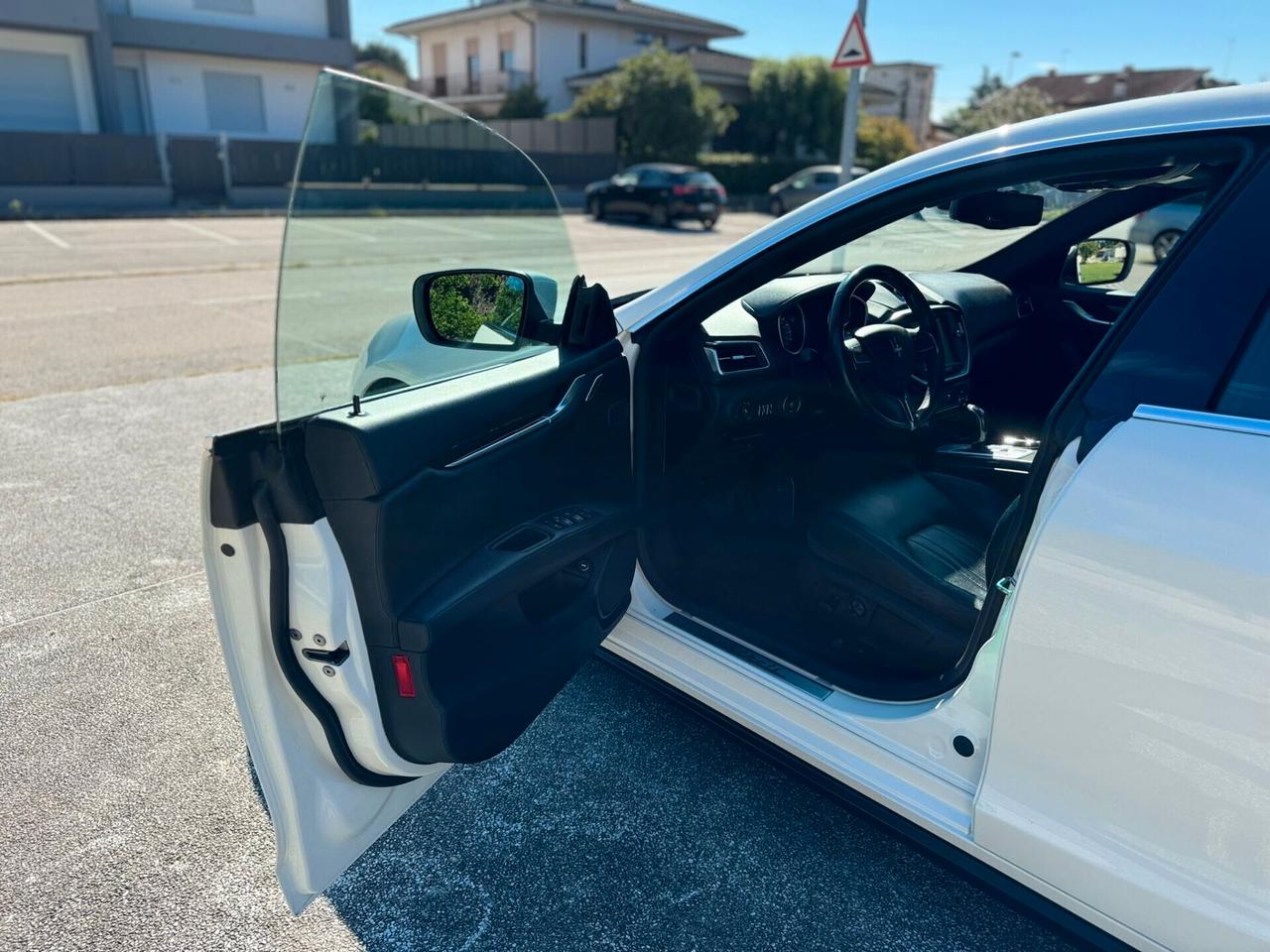 Maserati Ghibli 3.0 V6 DIESEL 250CV