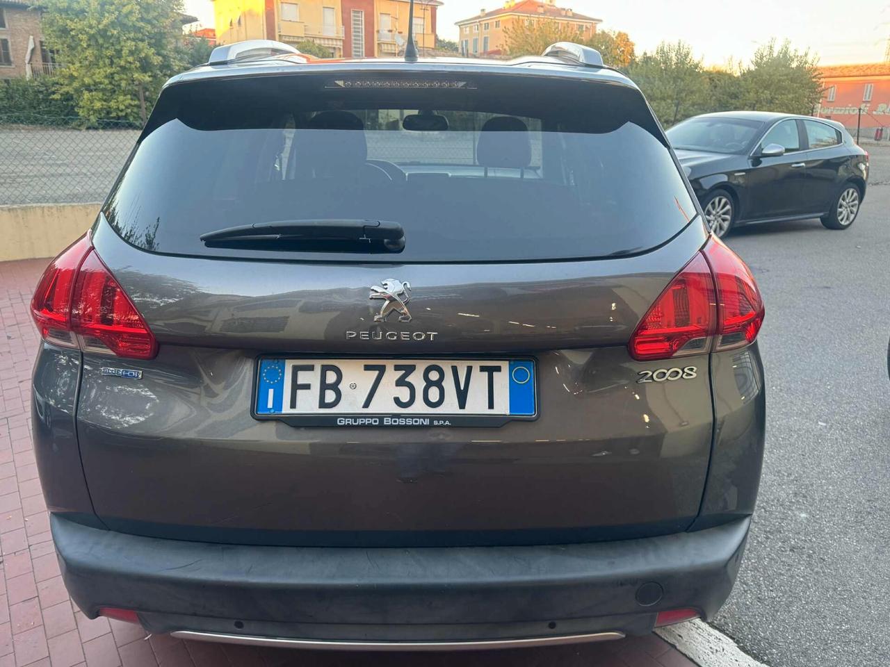 Peugeot 2008 BlueHDi 120 S&S 2016 euro 6