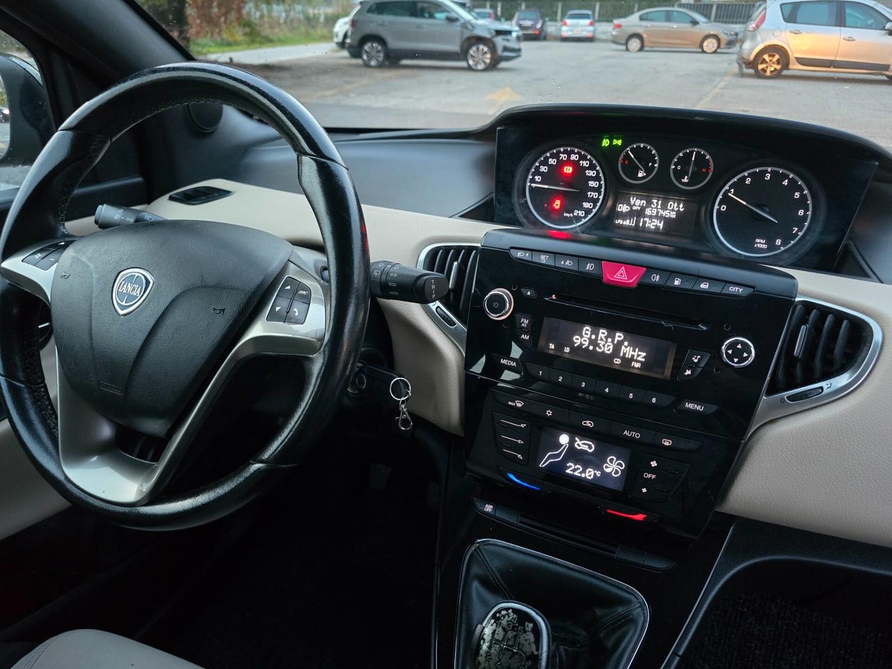 Lancia Ypsilon 1.2 69 CV 5 porte GPL Ecochic Gold