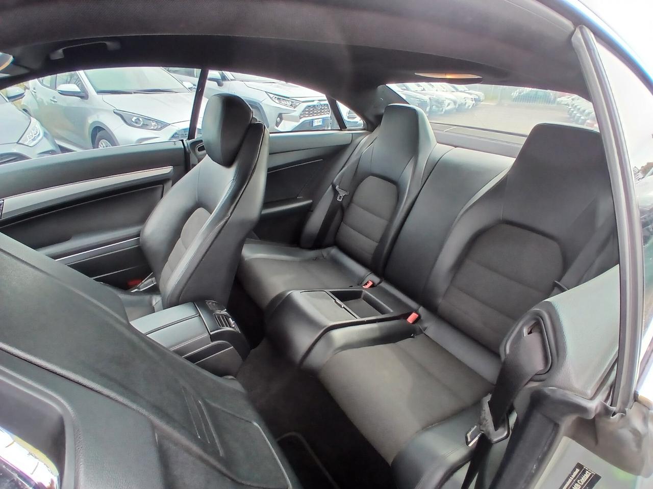 Mercedes-benz E 220 CDI Coupé BlueEFFICIENCY