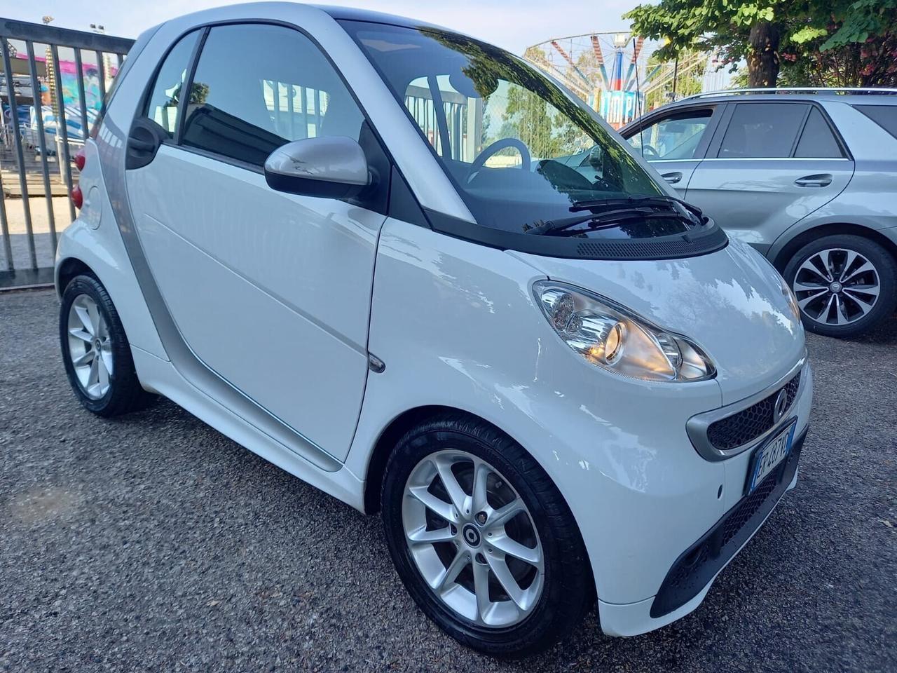 Smart ForTwo 1.0 71cv E5 SERVOSTERZO