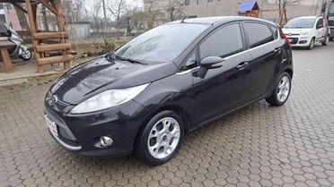 FORD Fiesta 1.2 TITANIUM ADATTA NEOPATENTATI
