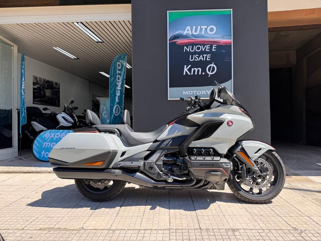 Honda GL 1800 Gold Wing DA 235 € AL MESE
