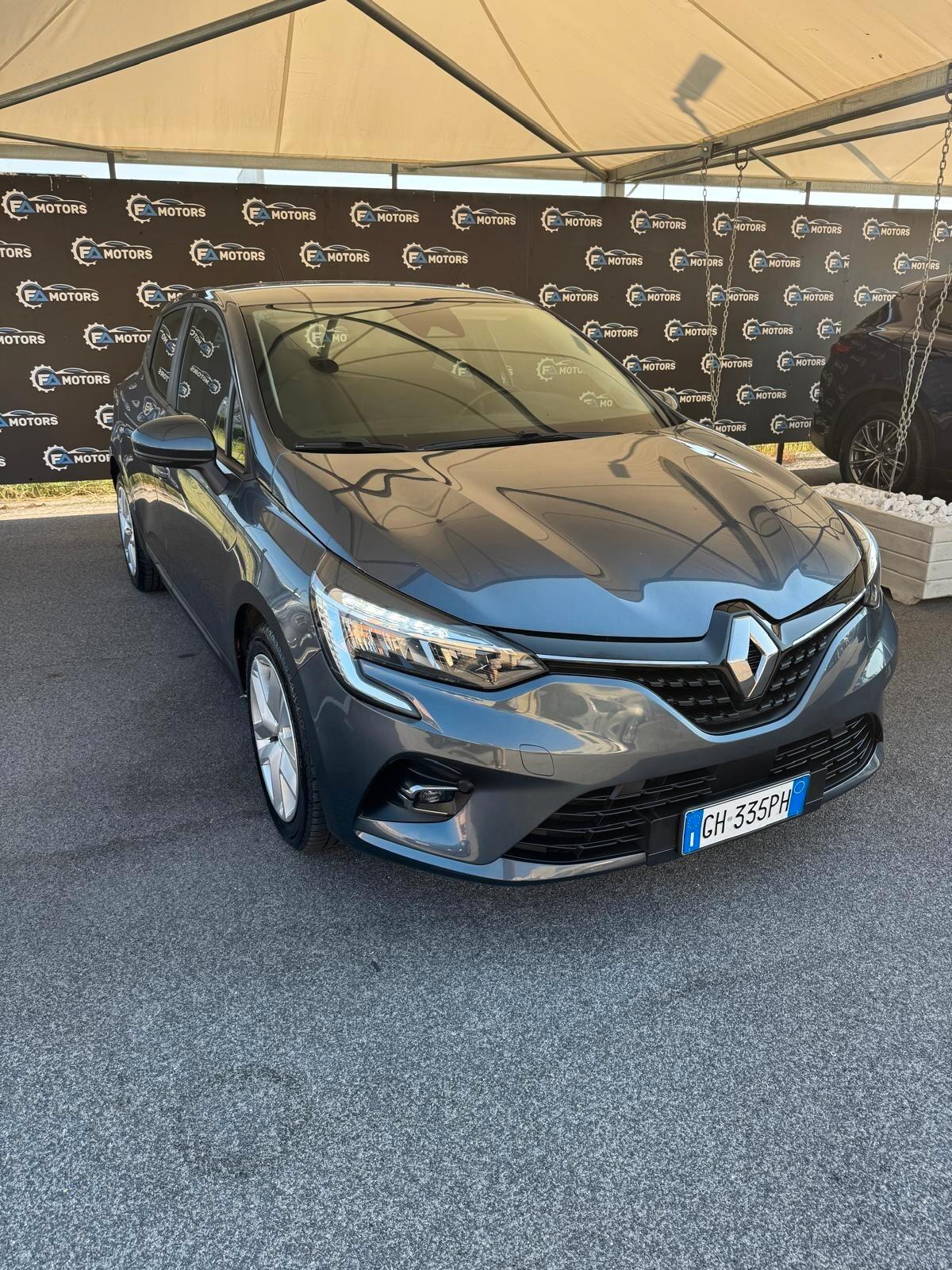 Renault Clio TCe 90 CV 5 porte Business ok neopatentati