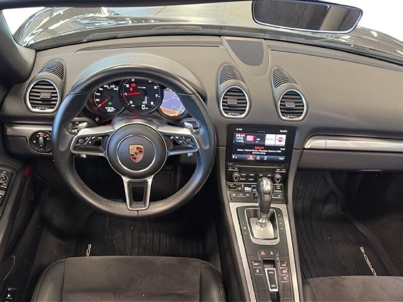 Porsche 718 2.0 Boxster