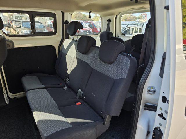 NISSAN e-NV200 EV Bus Business 7 posti AUTOVETTURA