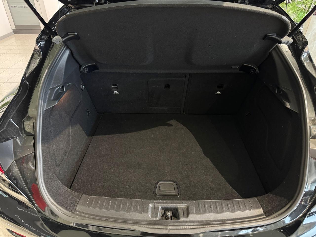 INFINITI Q30 1.6t Business 122cv - PREZZO REALE!