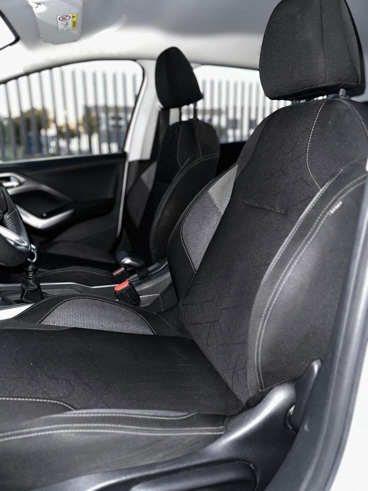 PEUGEOT 2008 (anno 2018)