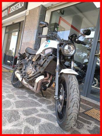 YAMAHA XSR 700 FINANZIABILE/GARANZIA/PERMUTE/euro5