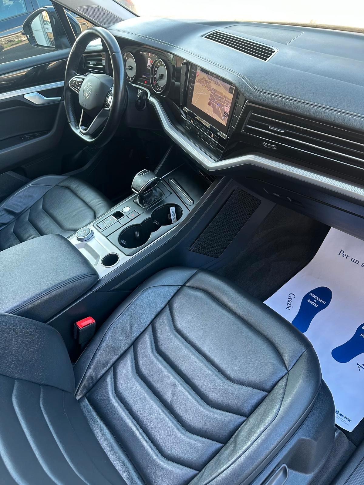 Volkswagen Touareg 3.0 V6 TDI SCR TETTO APRIBILE INTERNI IN PELLE CERCHI DA 20"