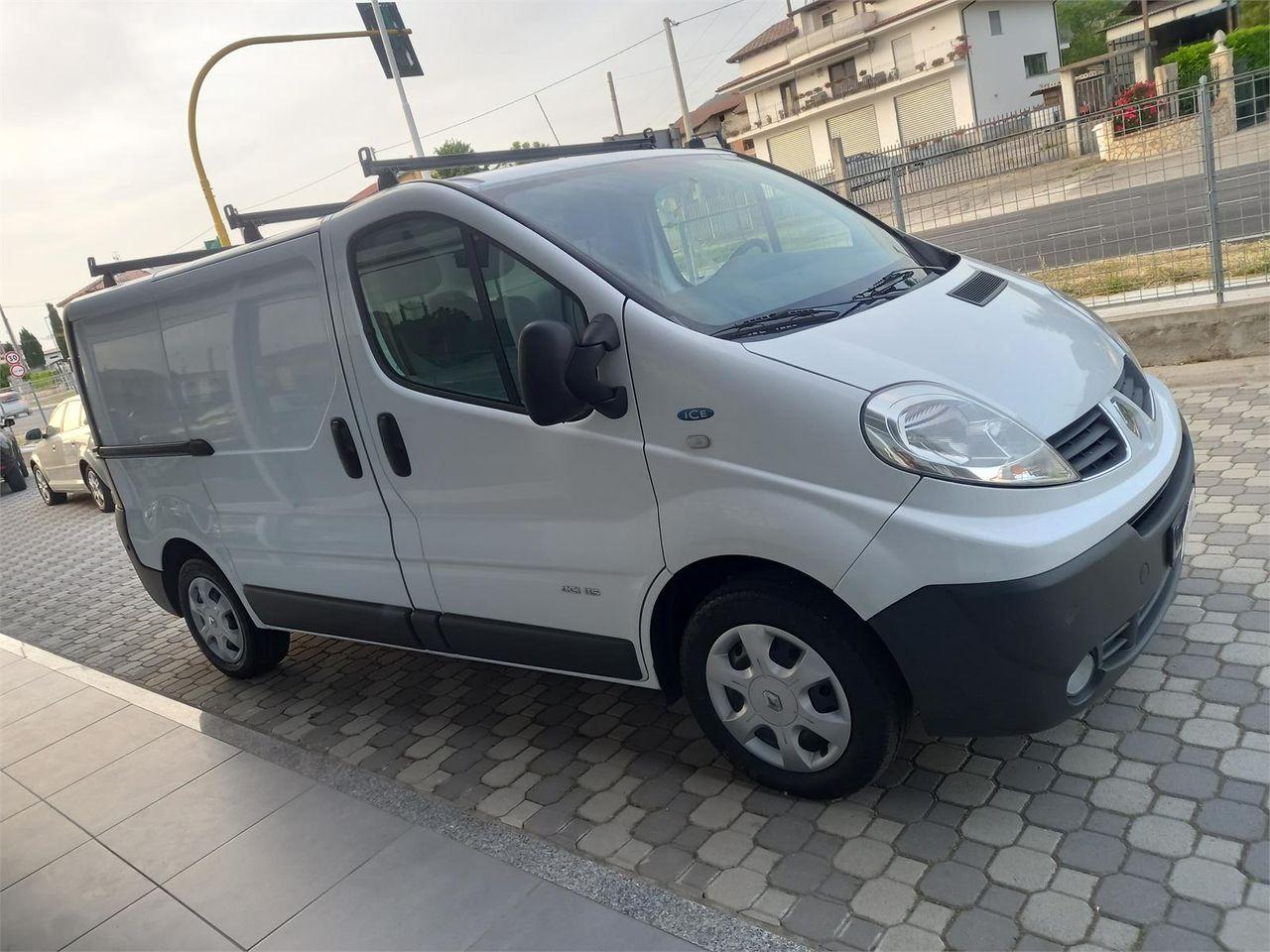 Renault Trafic 1.9 DCI 115 CV 3 POSTI "ICE" PORTATA 10 QUINTALI