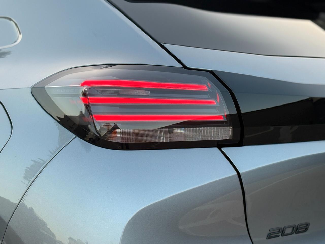 Peugeot 208 PureTech 100 Stop&Start 5 porte Allure Pack KM CERTIFICATI