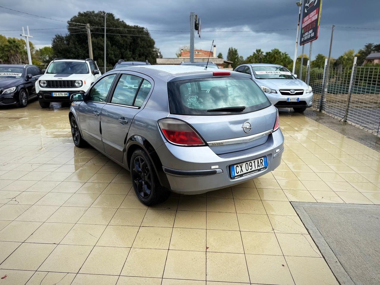 Opel Astra 1.7 CDTI 101CV 5 porte Club