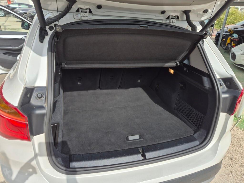 Bmw X1 MANUALE 18d 150cv NAVI LED