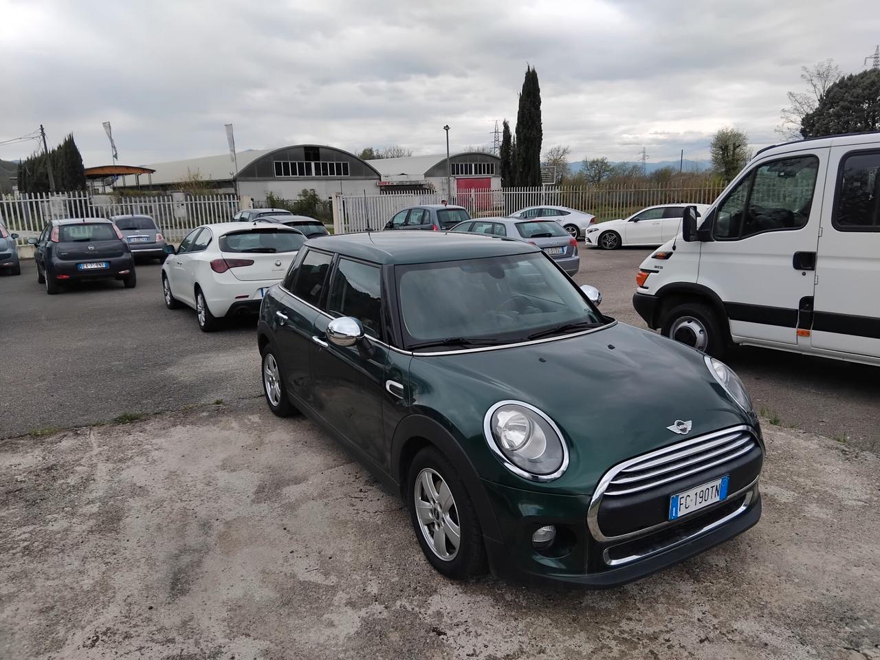Mini cooper 5 porte 1.5 95cv