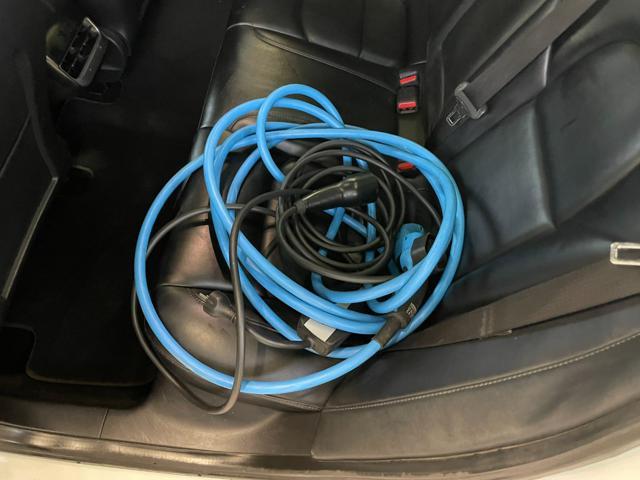 TESLA Model 3 LONG RANGE DUAL MOTOR AWD