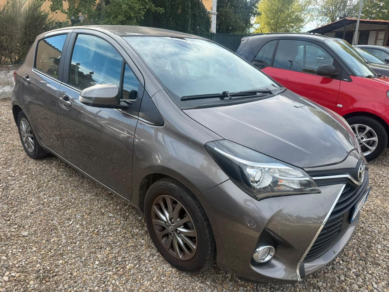 Toyota Yaris 1.0 5 porte Lounge