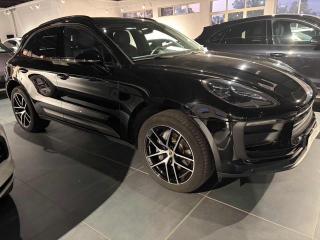 PORSCHE Macan 2.0