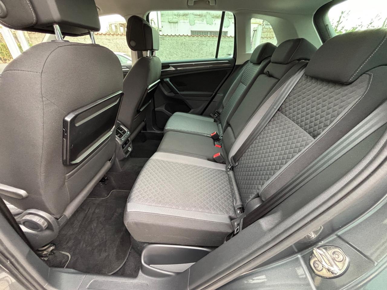 VW TIGUAN 1.6TDI 116CV COCKPIT FULL OPT