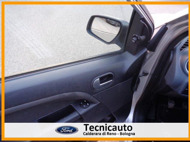 FORD Fiesta 1.4 TDCi 3p. Titanium MOTORE REVISIONATO